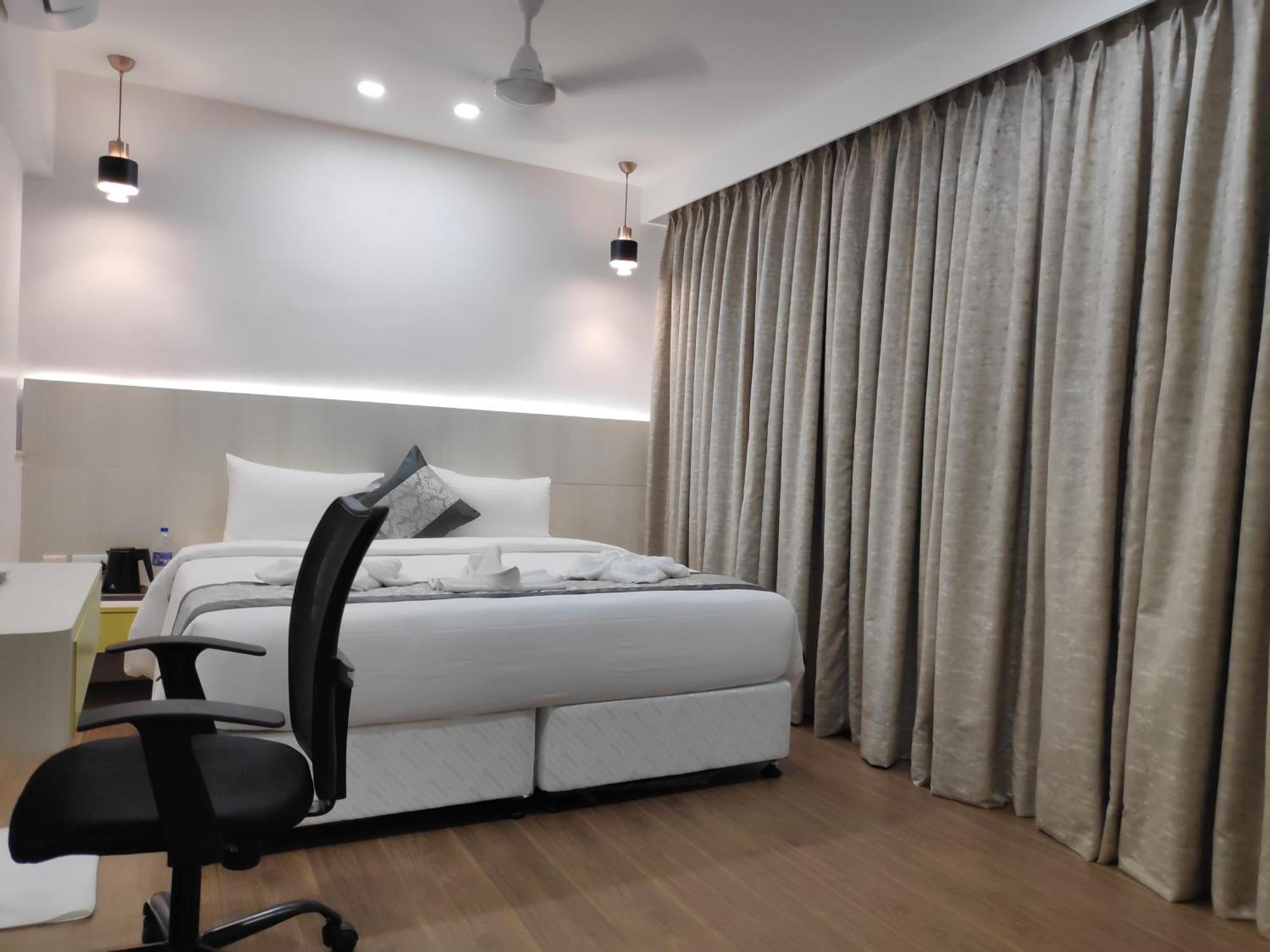 White House By Maxxvalue Service Apartments Bandra Mumbai Exterior foto