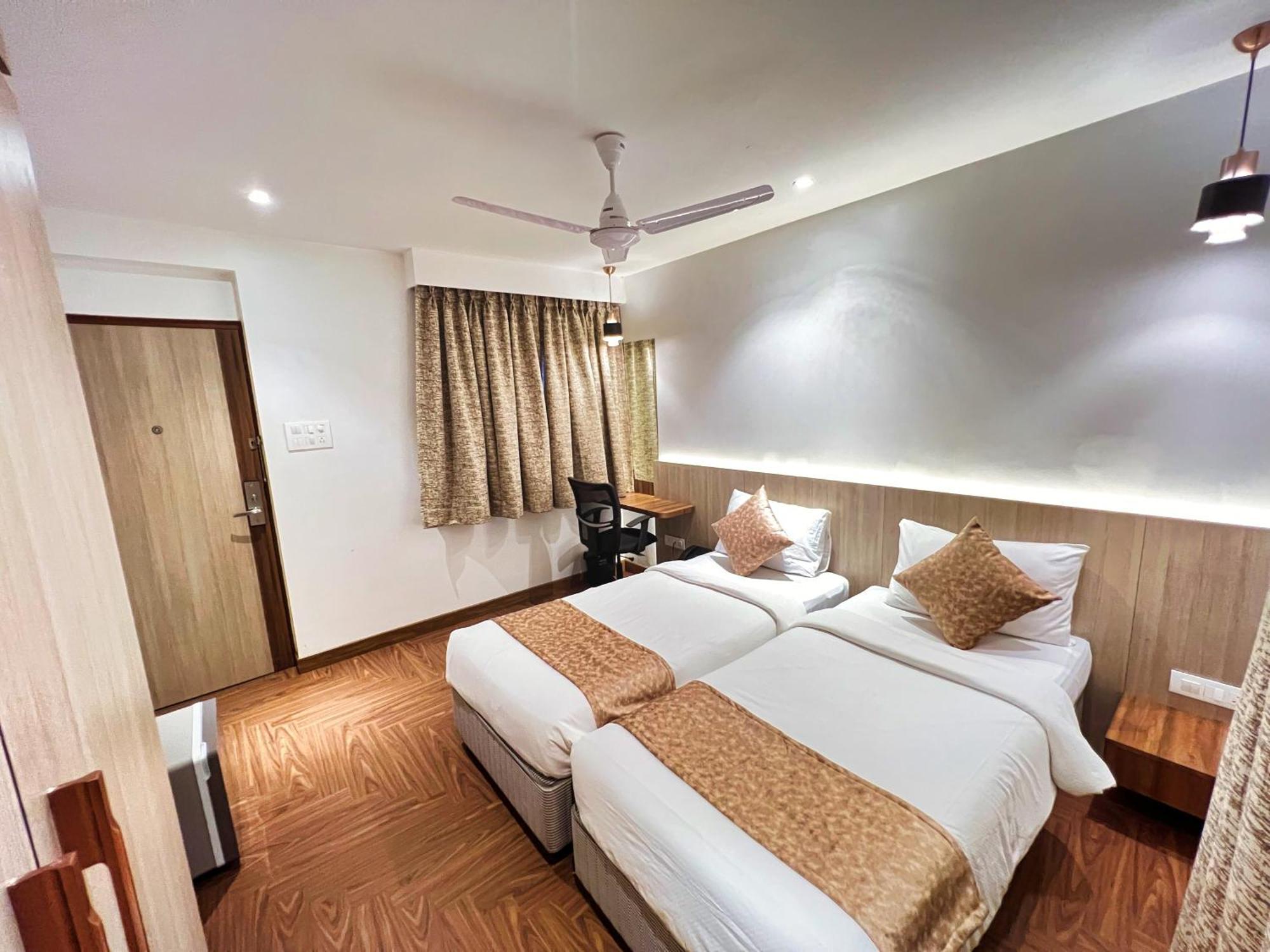 White House By Maxxvalue Service Apartments Bandra Mumbai Exterior foto